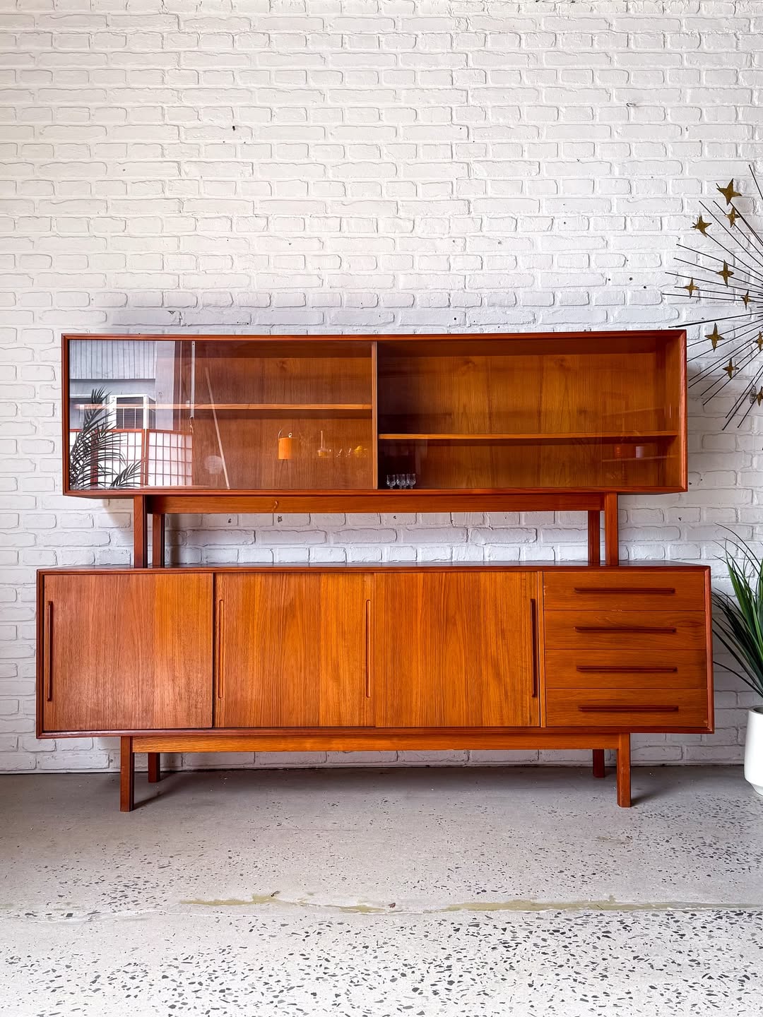danish teak vintage credenza with floating hutch - Thumbnail 4