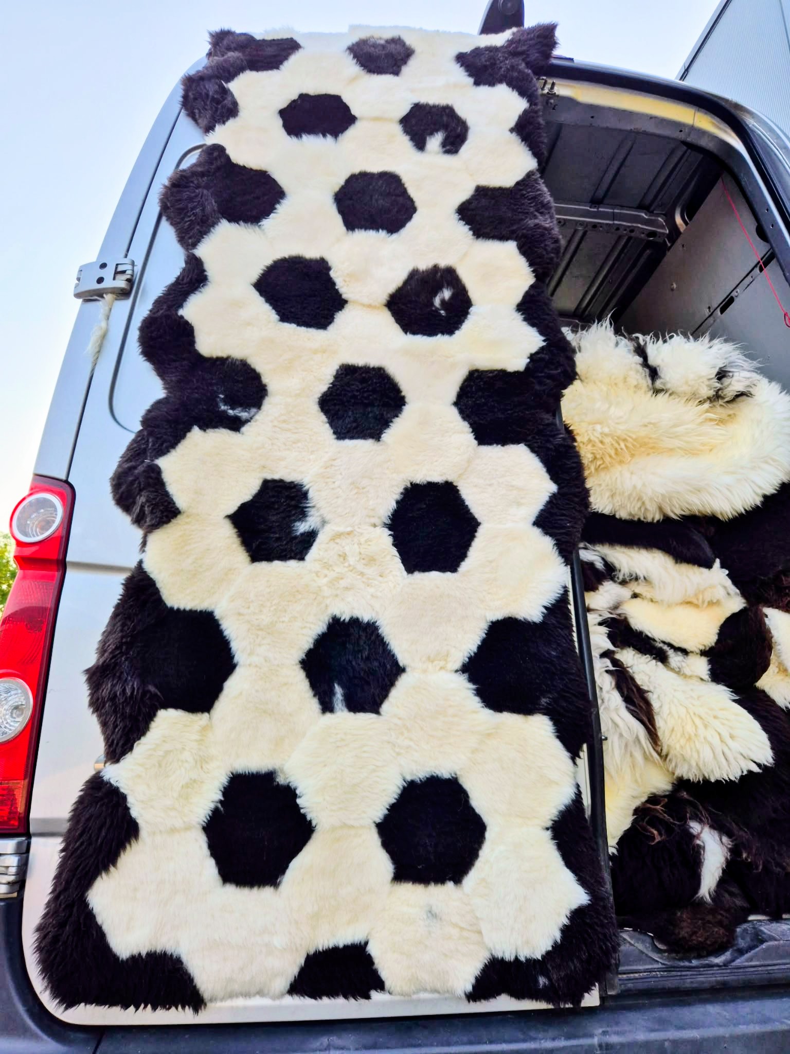 Exclusive PATCHWORK sheepskin rugs - Thumbnail 5