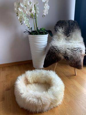 Natural Sheepskin Cat beds 50cm, 70cm, Premium - Thumbnail 3
